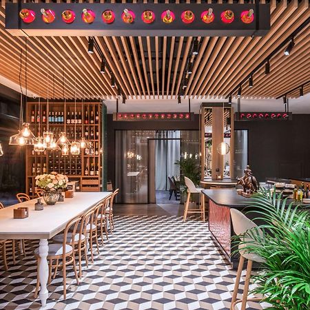 ホテル Ibis Styles Krakow East エクステリア 写真