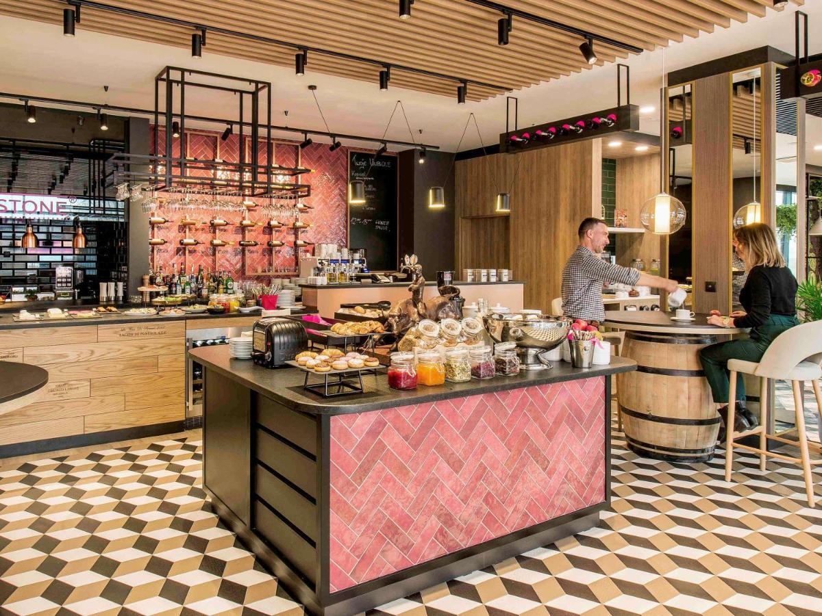 ホテル Ibis Styles Krakow East エクステリア 写真