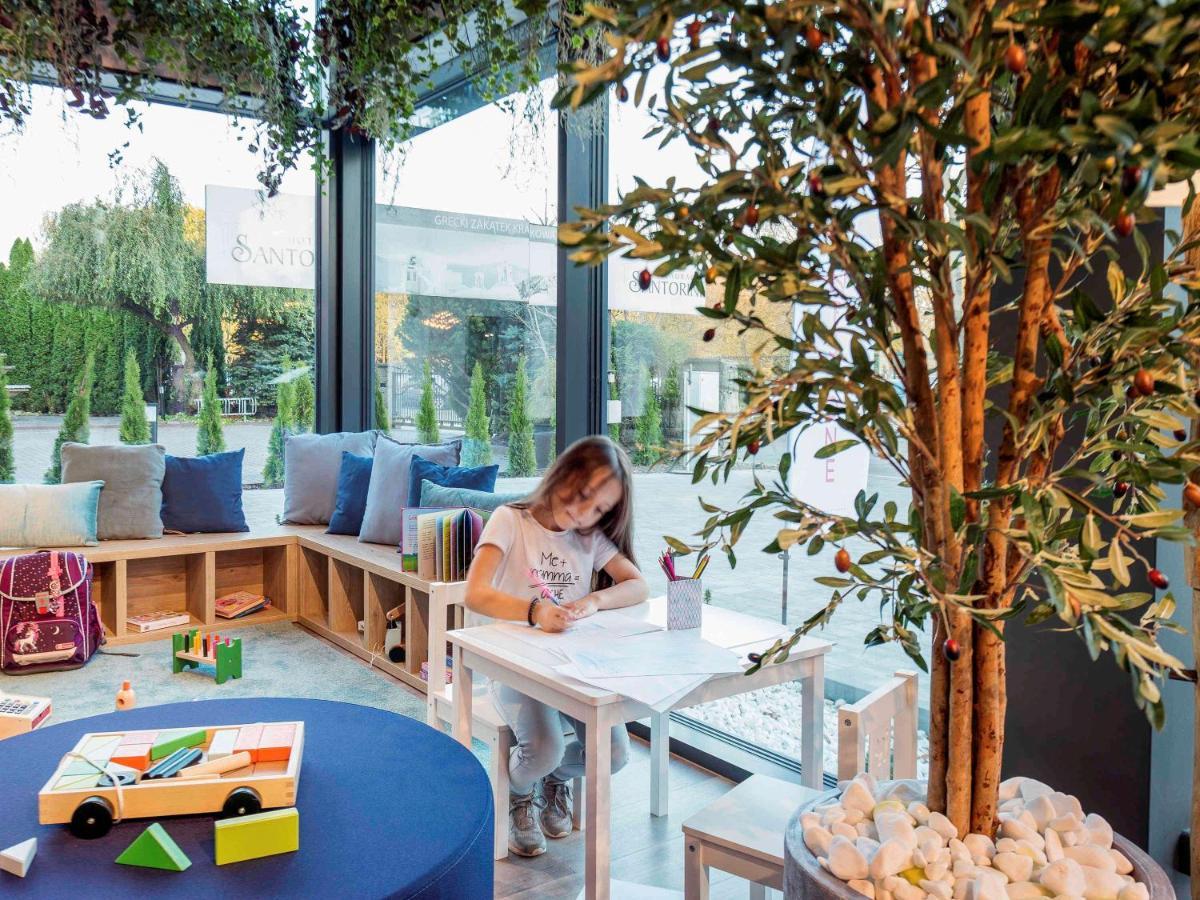 ホテル Ibis Styles Krakow East エクステリア 写真