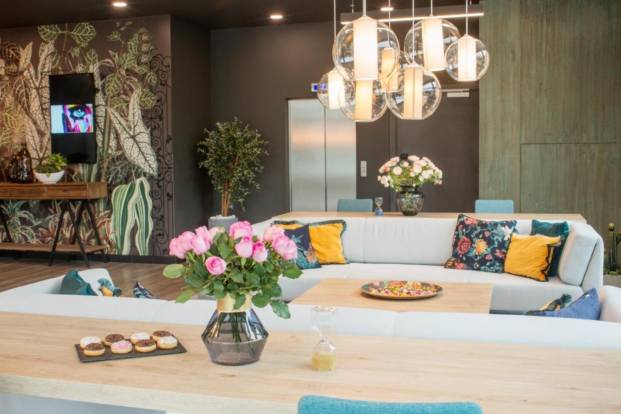 ホテル Ibis Styles Krakow East エクステリア 写真
