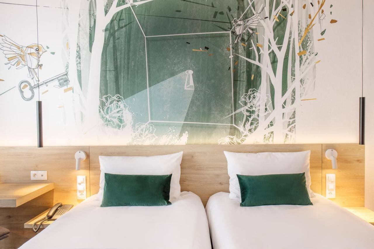 ホテル Ibis Styles Krakow East エクステリア 写真